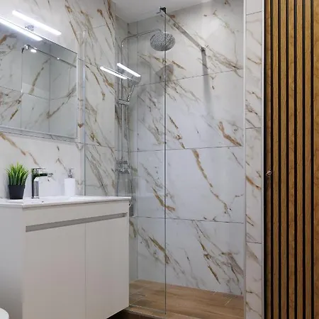 Апартаменты Modern Urban Oasis Near Metro Hub Афины