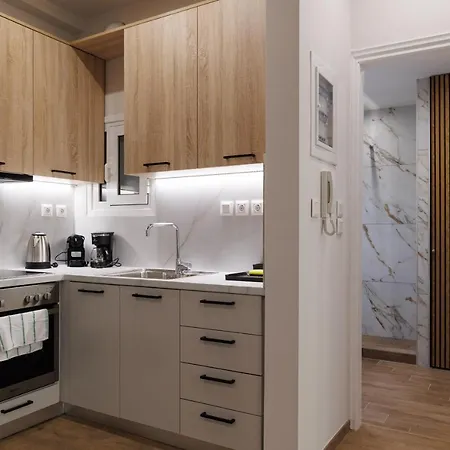 Апартаменты Modern Urban Oasis Near Metro Hub